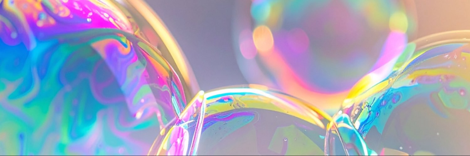 floatybubs's profile banner image