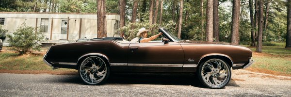 ItsJustELSIE Profile Banner