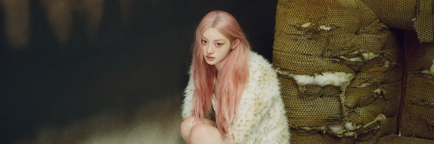 minjzuha's profile banner image