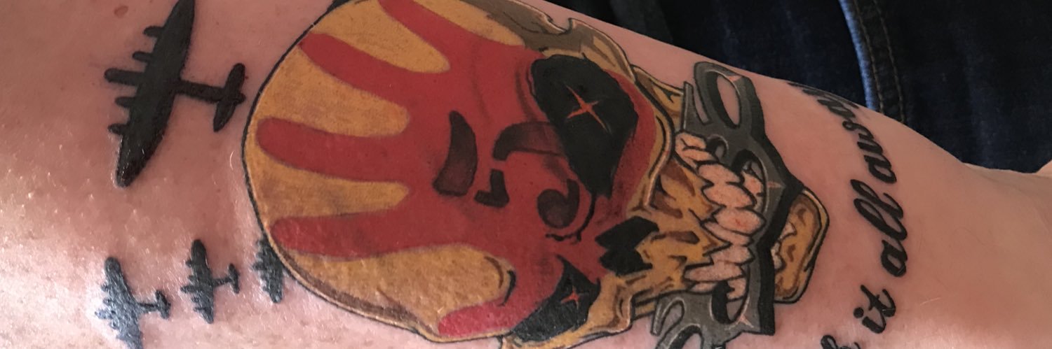 deesnideruk's profile banner image