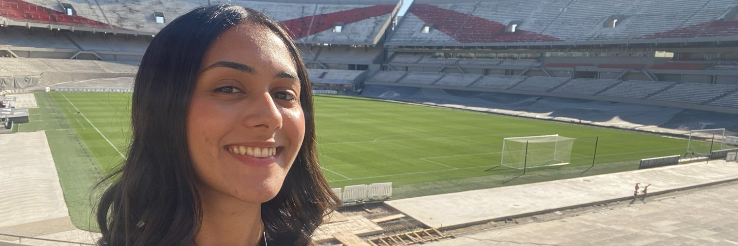Juliafernandav_'s profile banner image