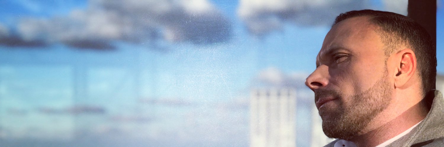Ariel Rodríguez banner