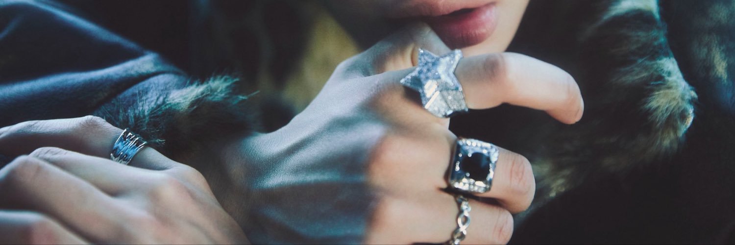 selfshwaltz's profile banner image