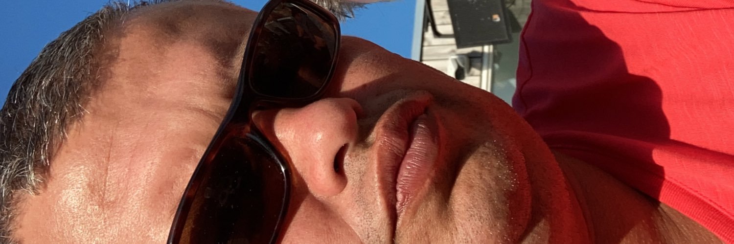 avanwolferen's profile banner image