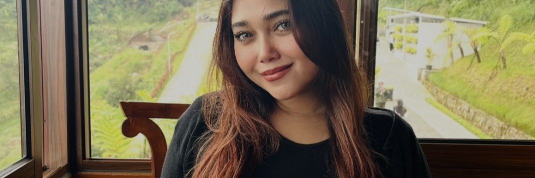 MayaWirang's profile banner image