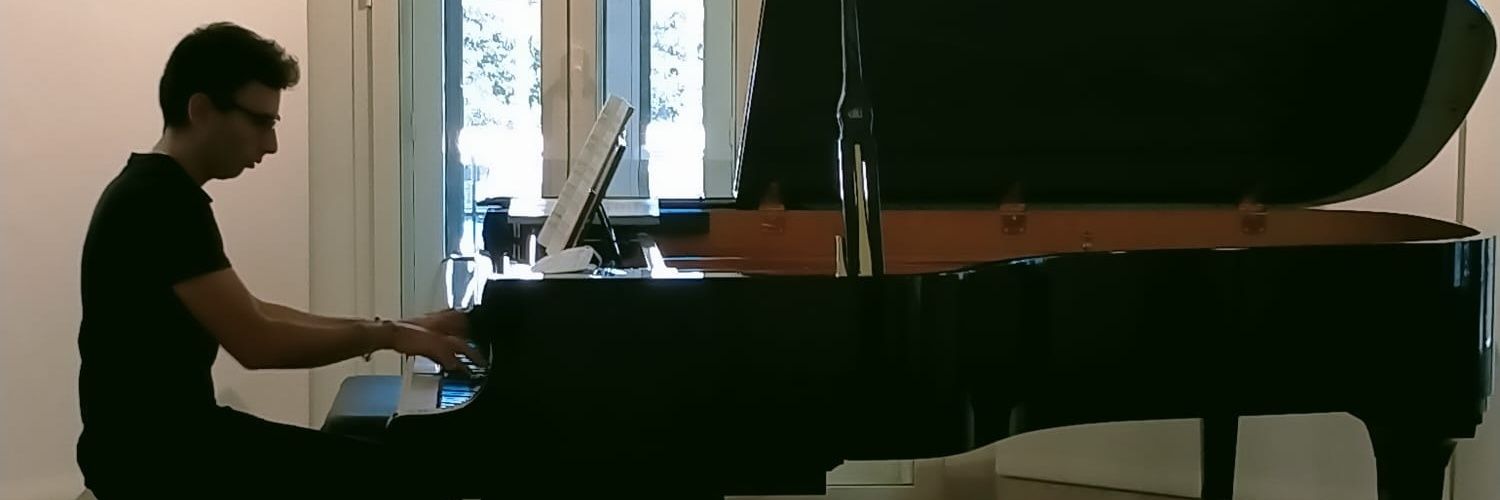 manupiano7's profile banner image