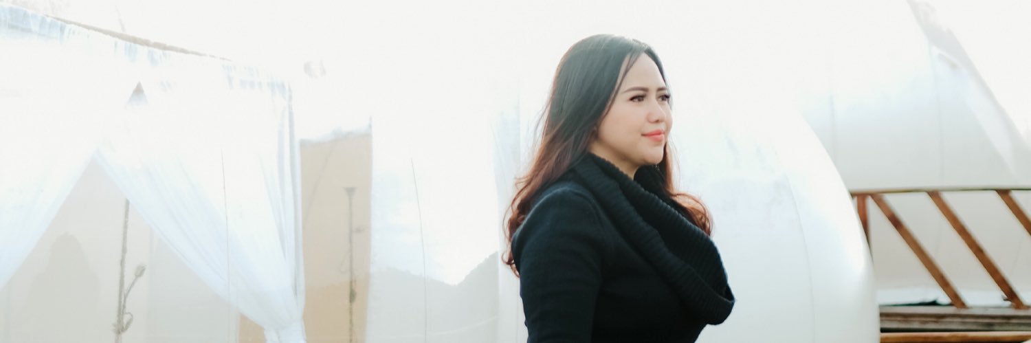 FarhaniPutri's profile banner image