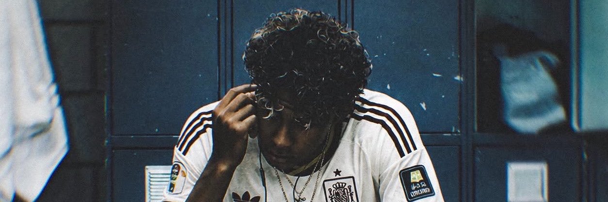 Moudja_213's profile banner image