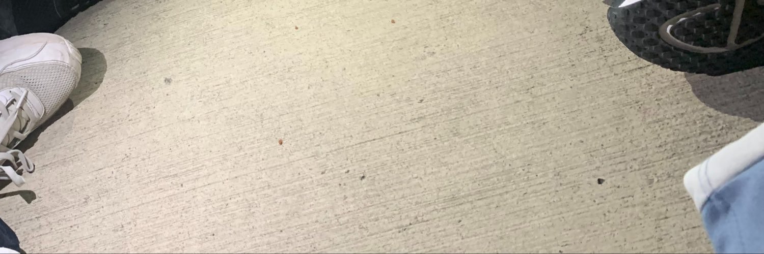 tu222256's profile banner image
