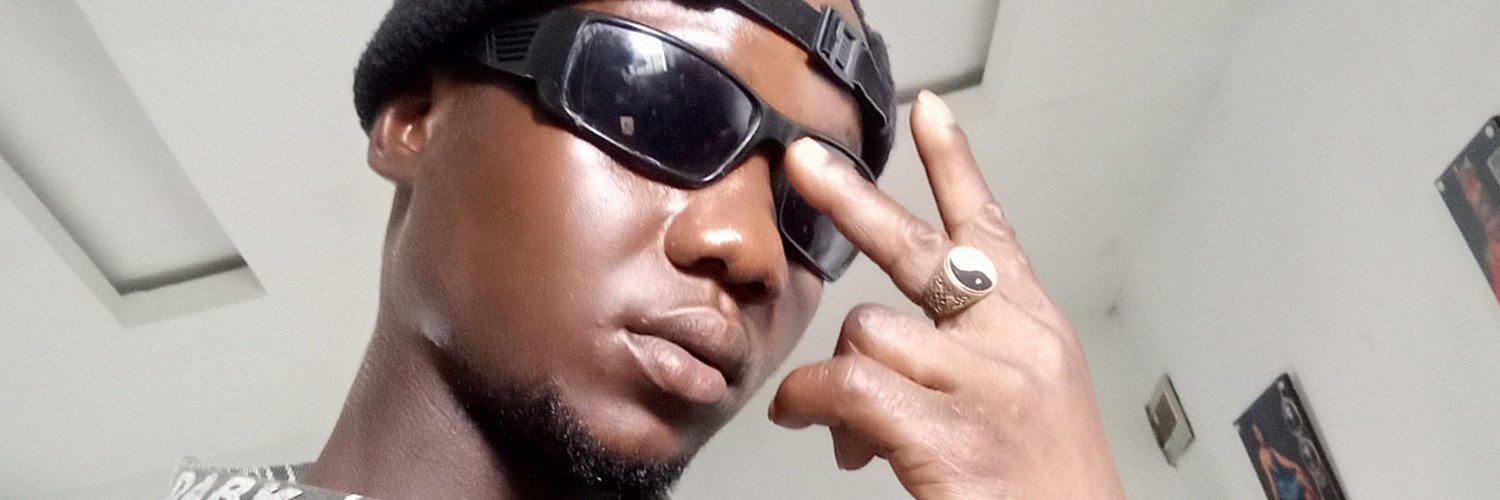 Traysoeaait's profile banner image