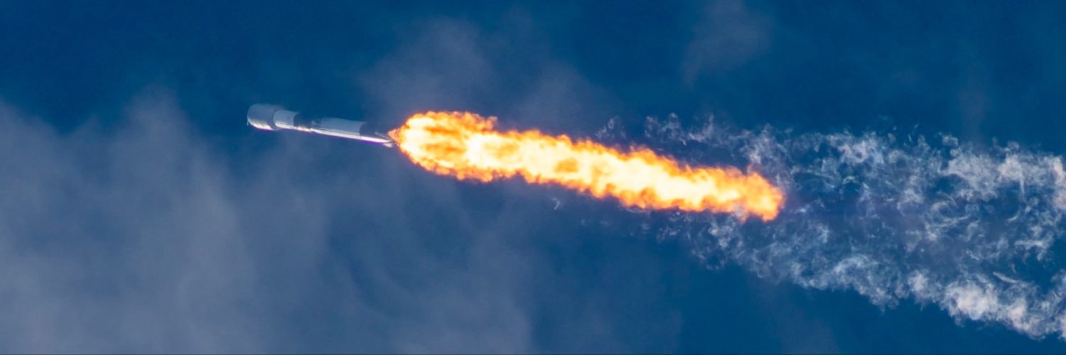 DiscussngFalcon's profile banner image