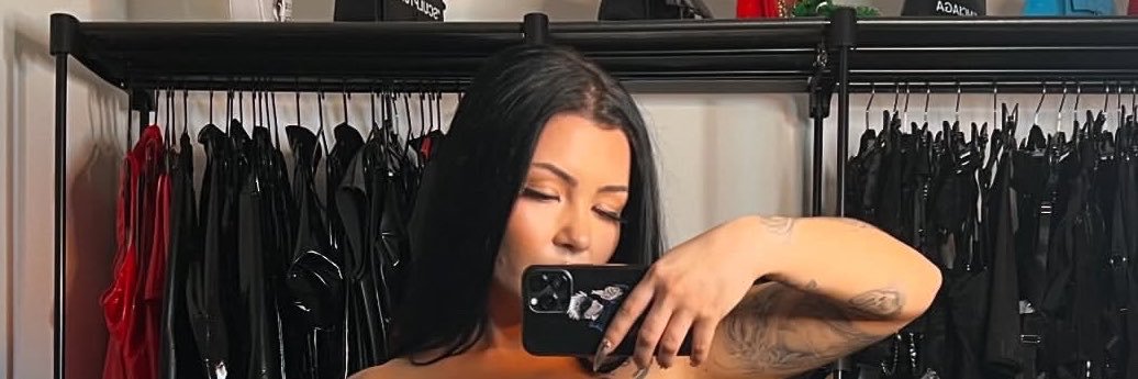 Stilettodaina's profile banner image
