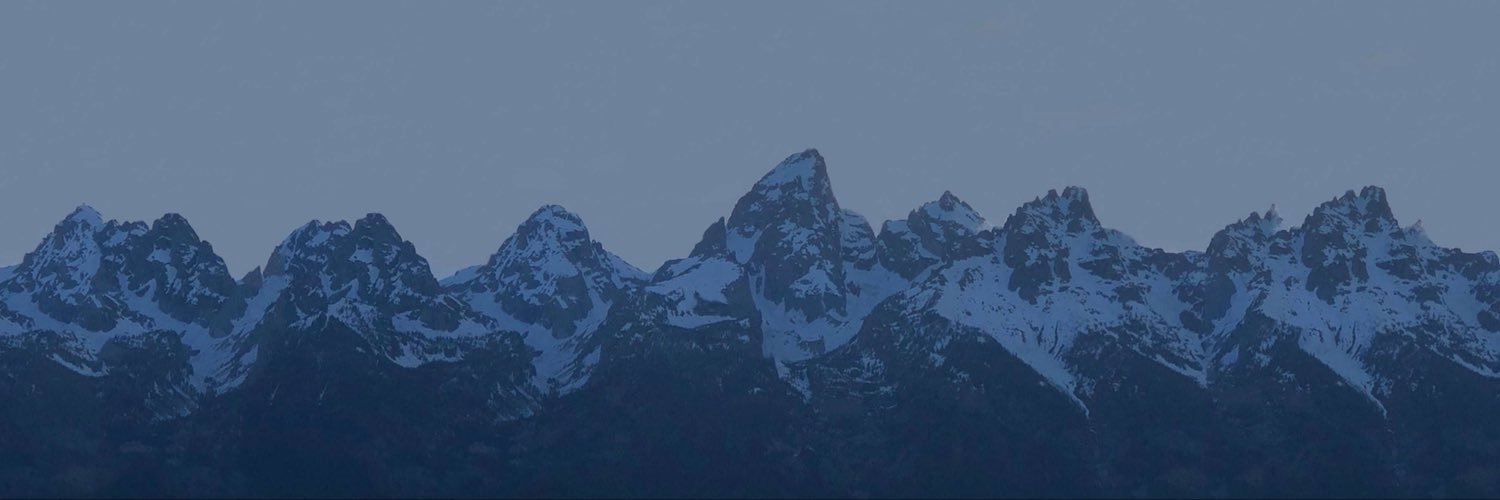 pimpykong's profile banner image