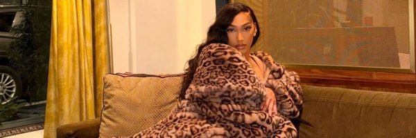 AlleanVogue Profile Banner