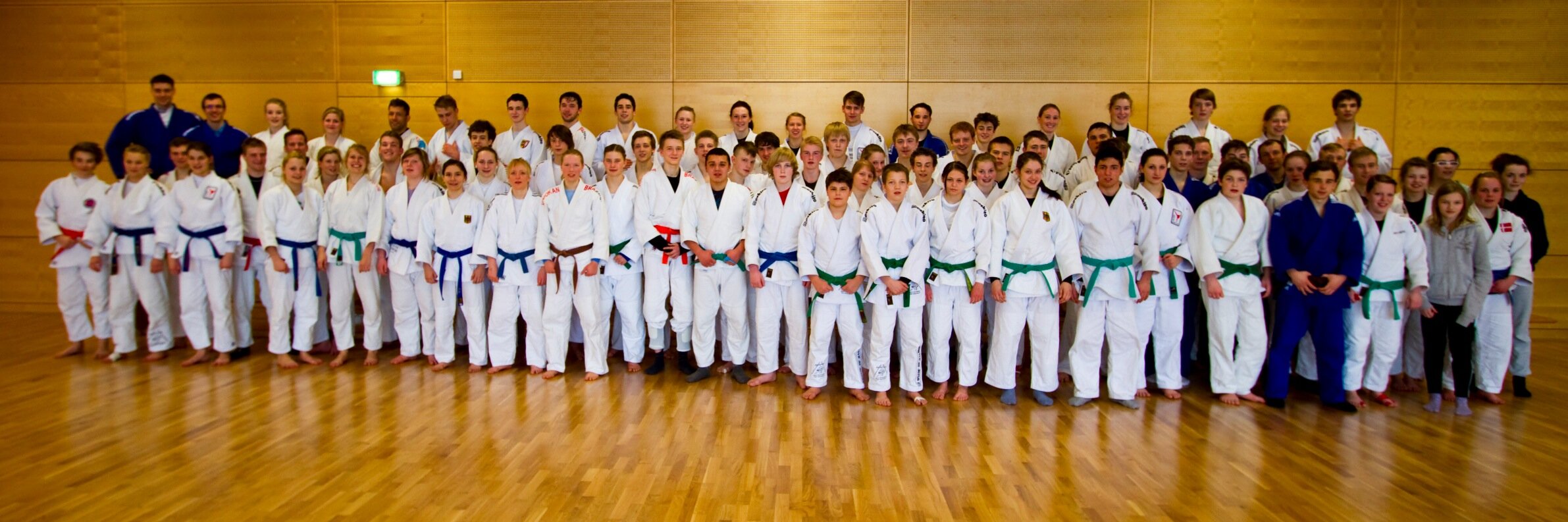KODOKANev's profile banner image