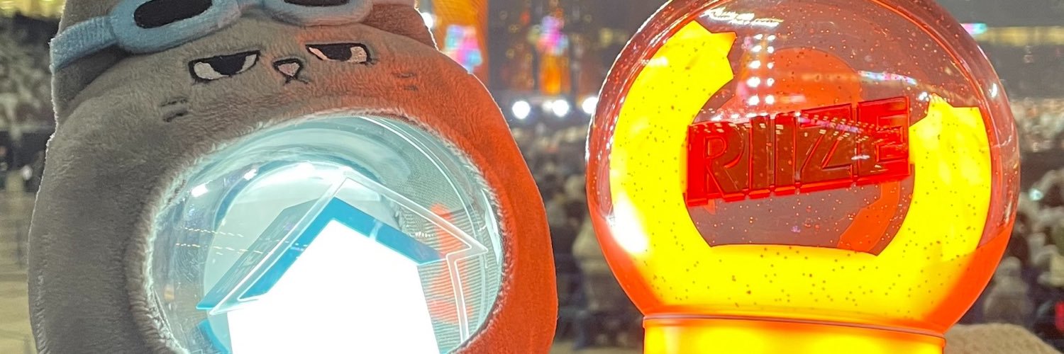 en_ts_7's profile banner image