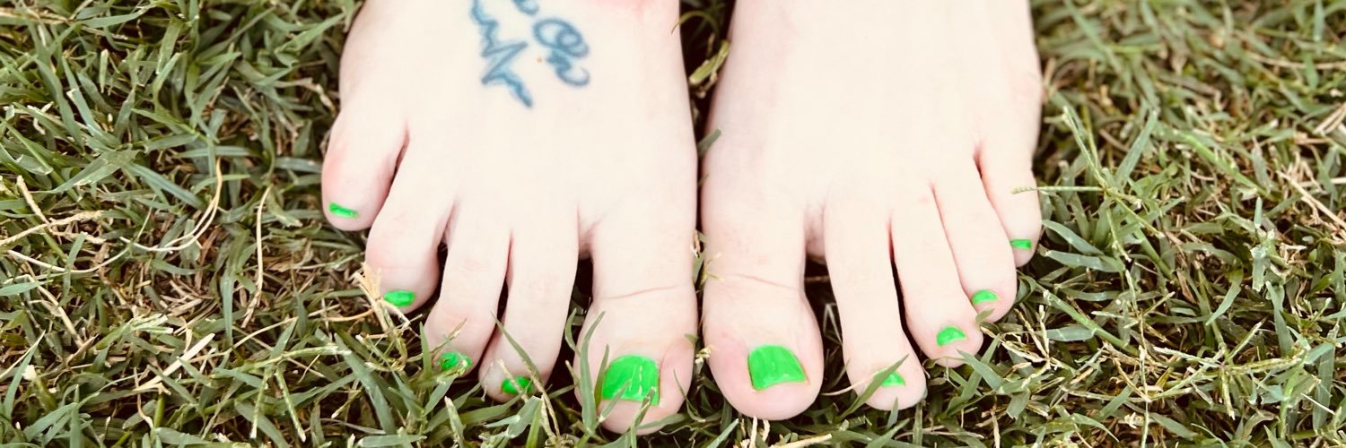 softlyforbidden's profile banner image