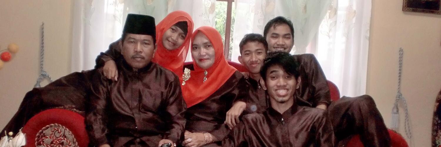 riyan_query's profile banner image