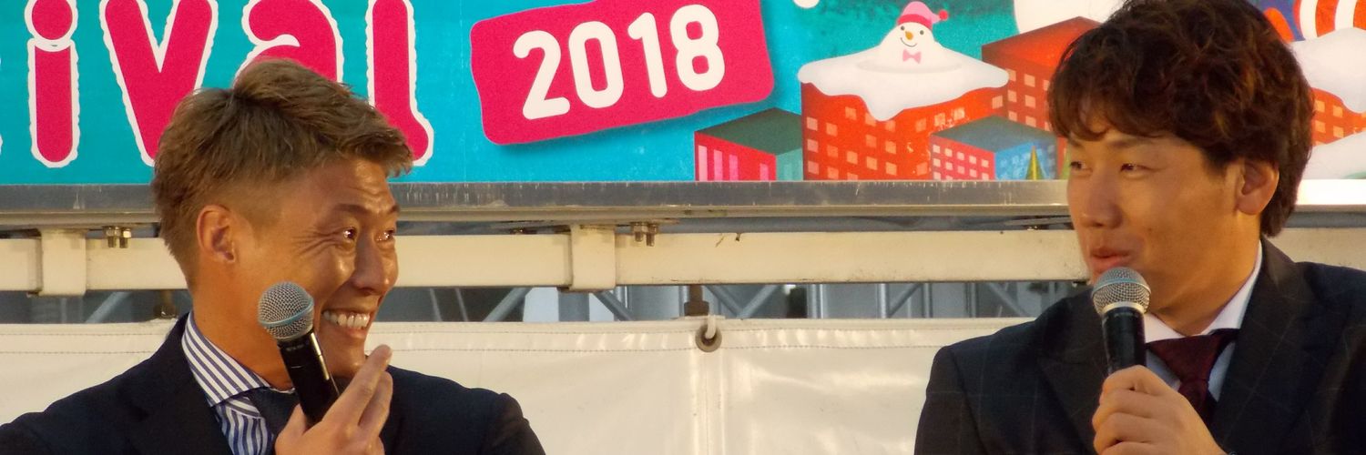 machakara's profile banner image