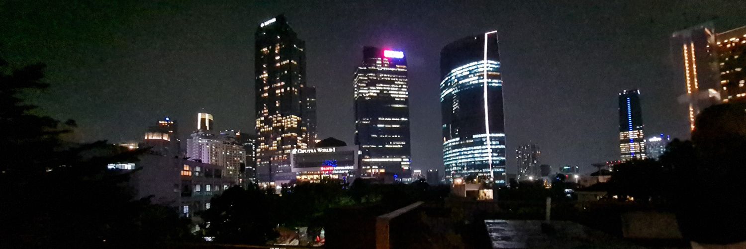 endrapraz's profile banner image