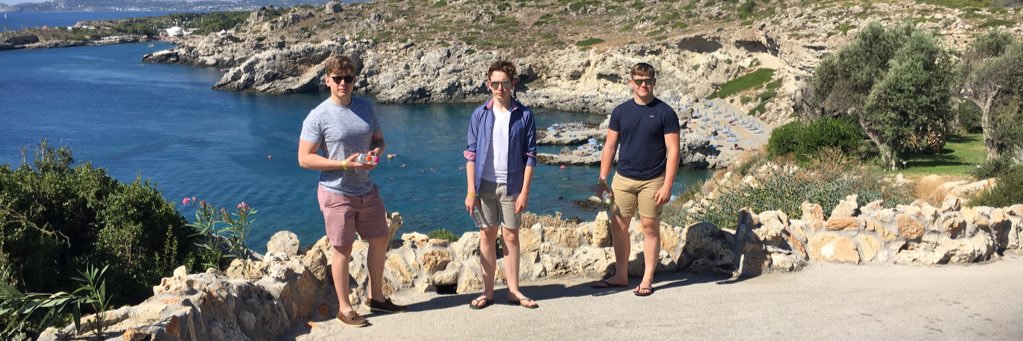 Dee Carter 💚 banner