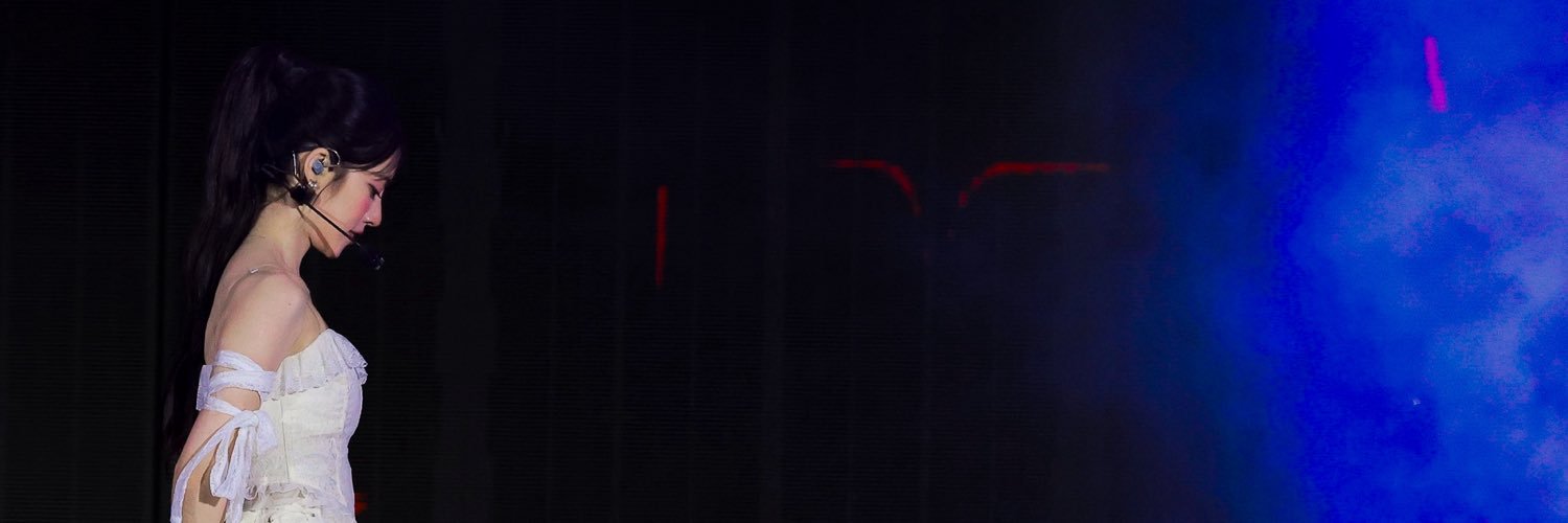 JL1011V's profile banner image