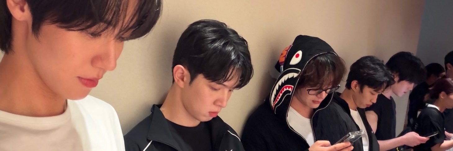 rhdiddl2201's profile banner image
