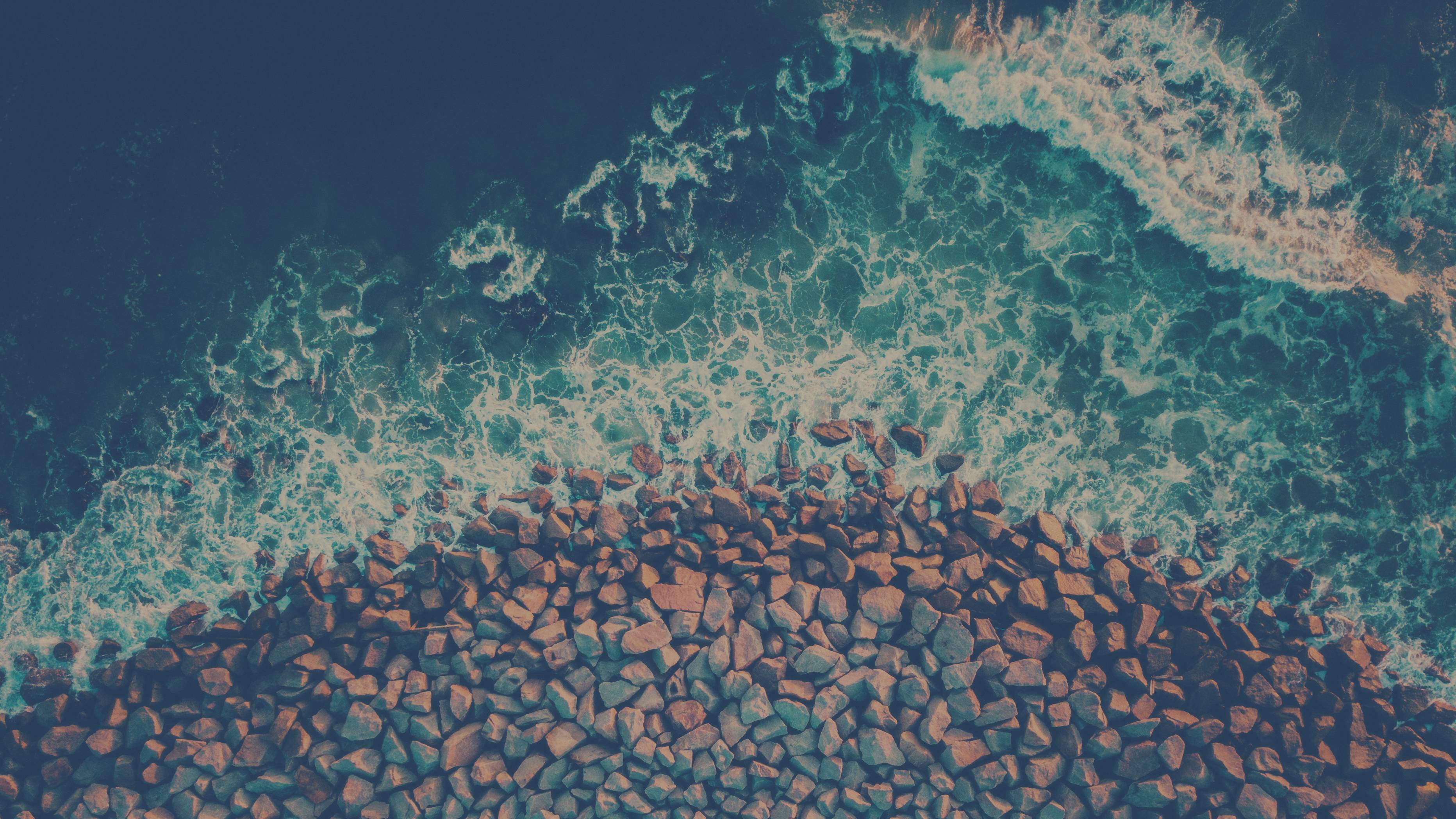 DerekBlevi2u8n's profile banner image