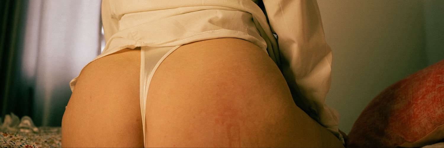 LaraJane_uk's profile banner image