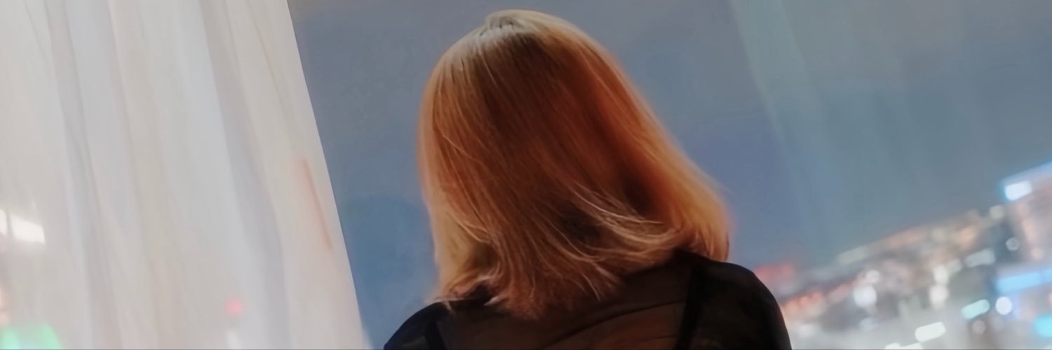 _Karenaan's profile banner image