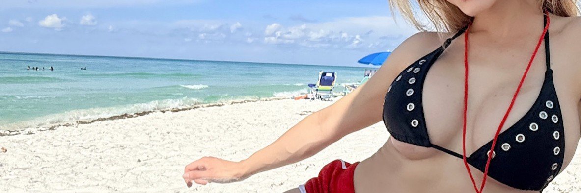 nukapiperbest's profile banner image