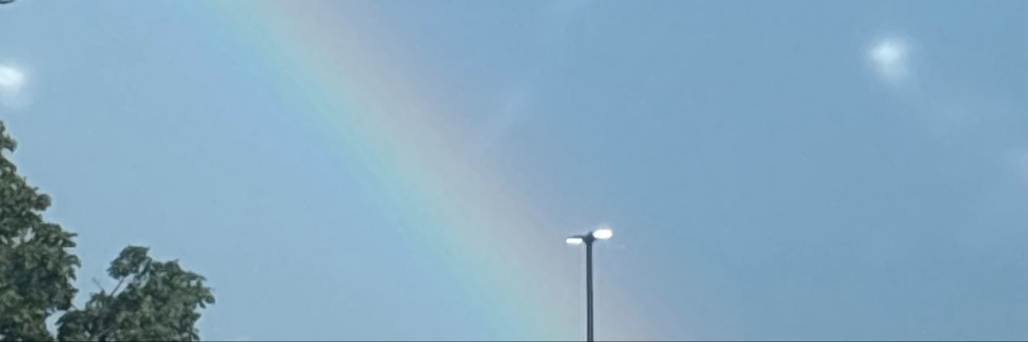 1uvphanis's profile banner image