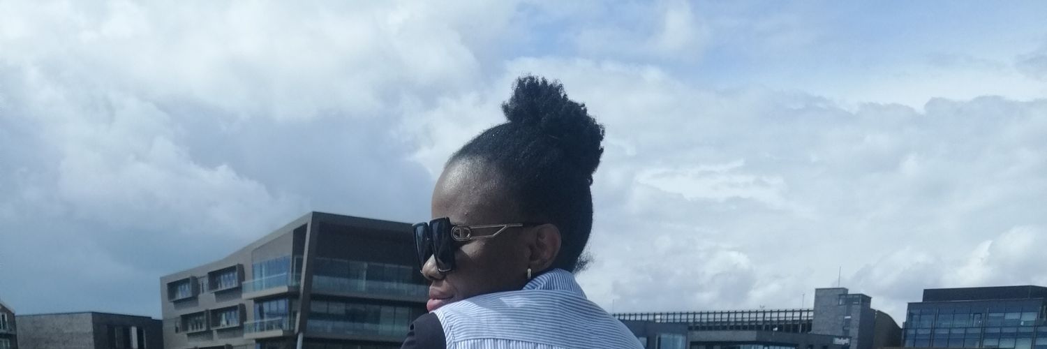 CINDYNELLYO's profile banner image