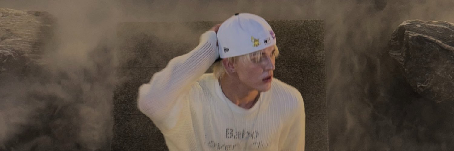 imknicki's profile banner image
