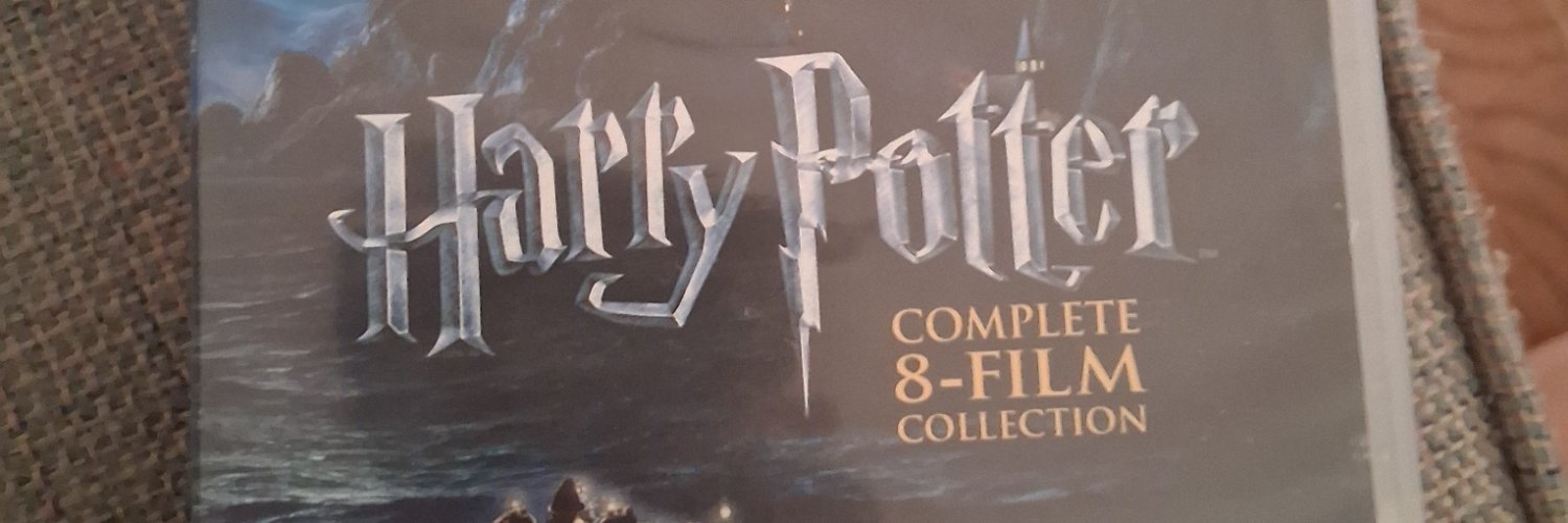 EmmaWatson9754's profile banner image