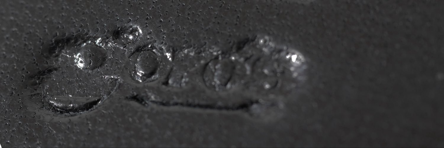 uxoayn's profile banner image