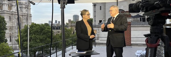 newsmark Profile Banner