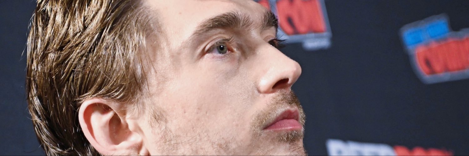 anaobila's profile banner image