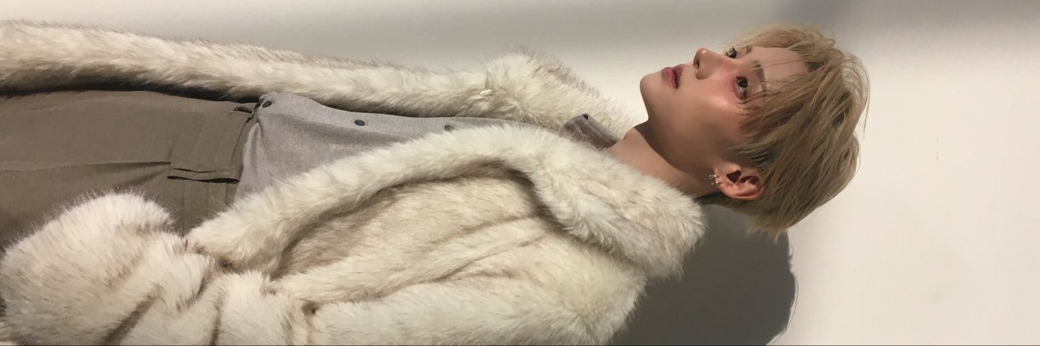 3wonya's profile banner image