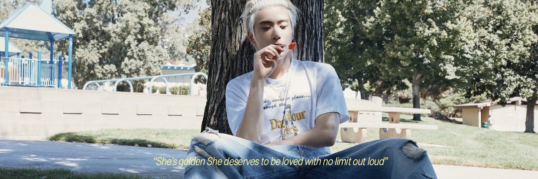selenophileu's profile banner image