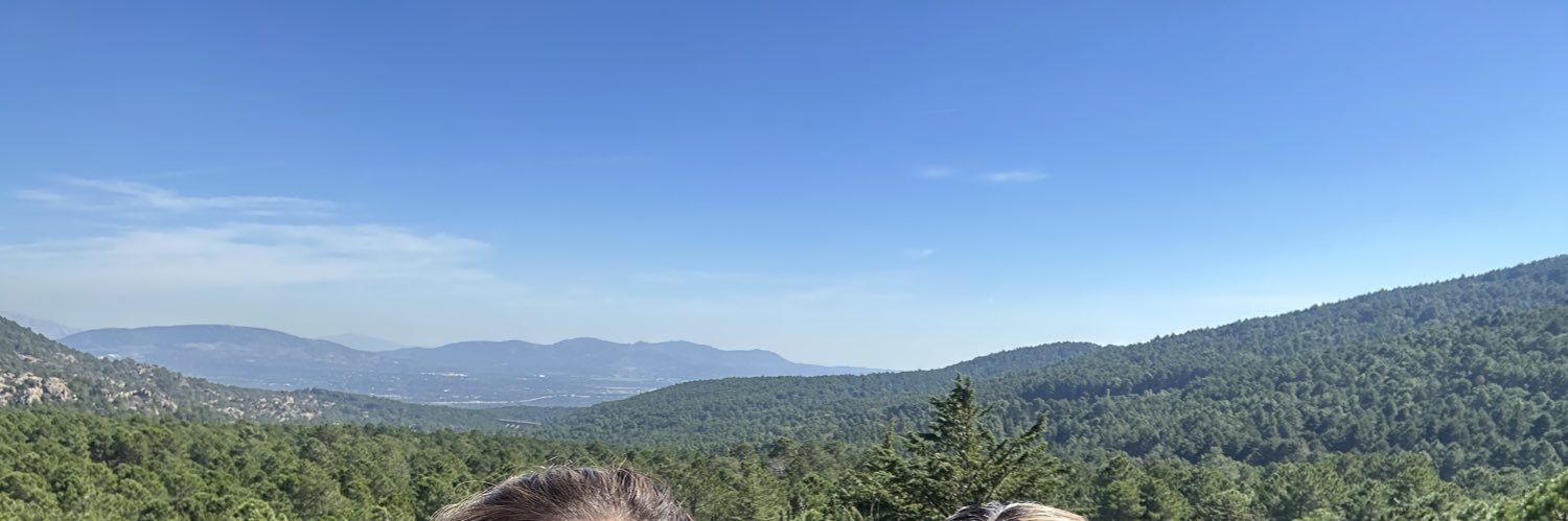 MontseNeck's profile banner image