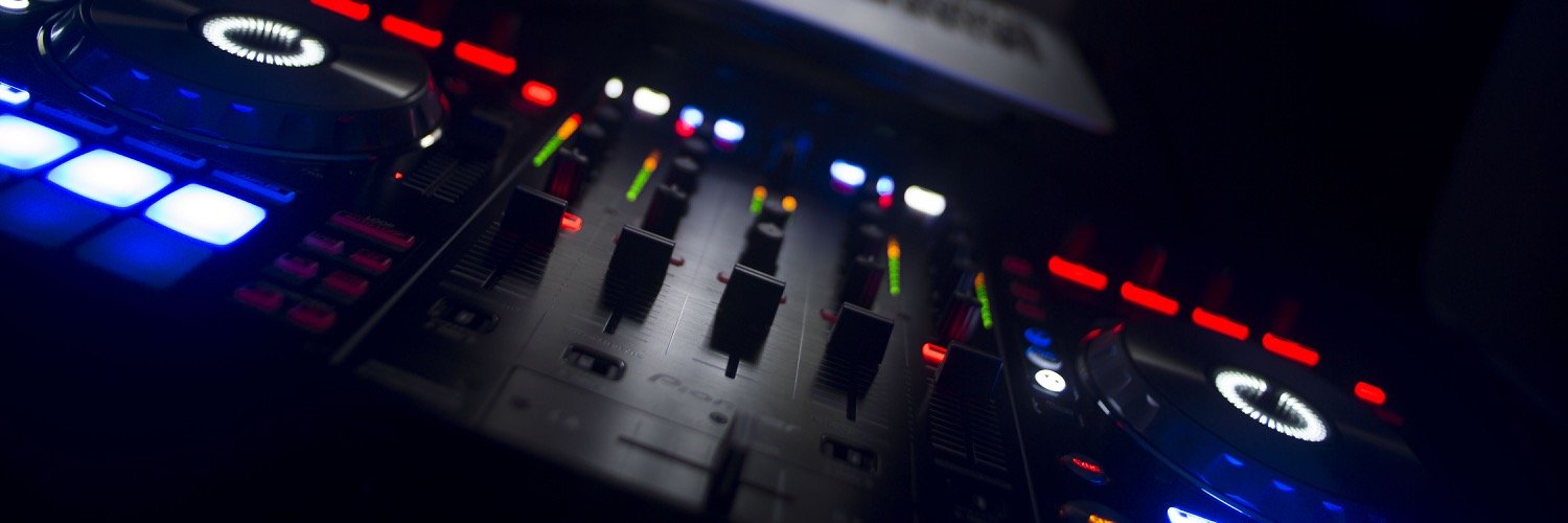 Simon Zielezinski banner