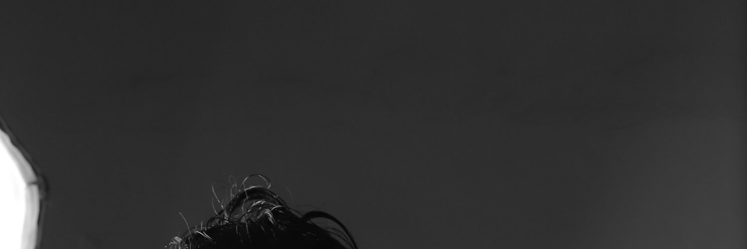 Johnsur7a's profile banner image