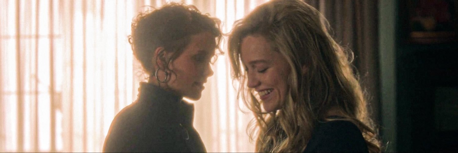 petitesapphic's profile banner image