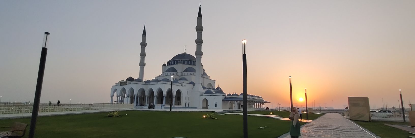 MOGHAL_HUSSAIN's profile banner image