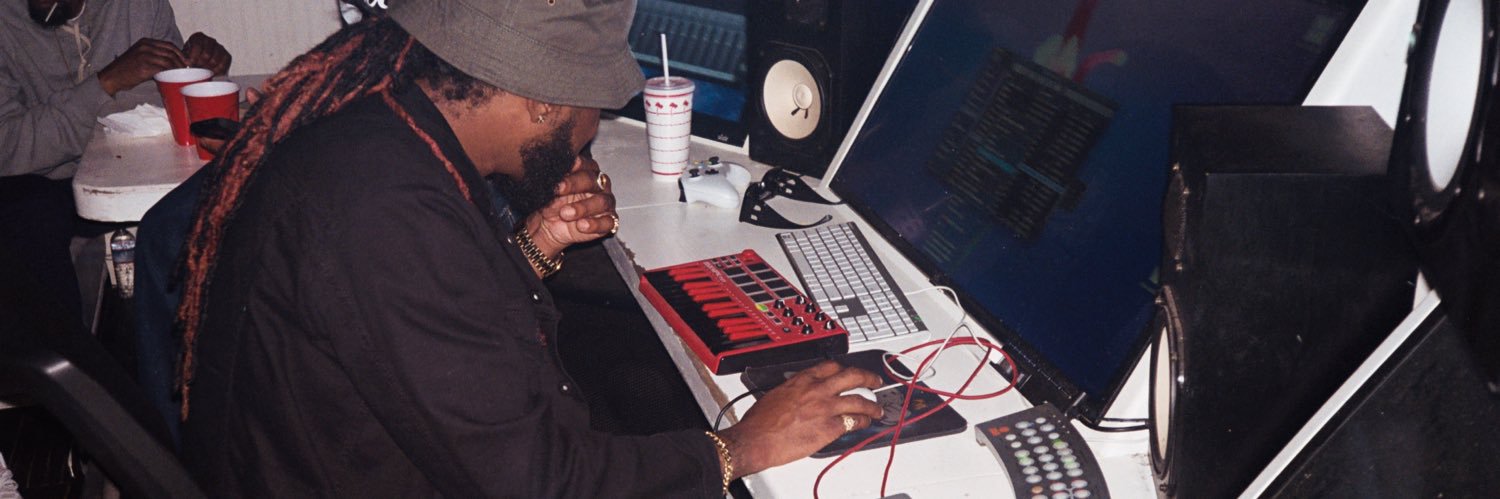 itsT3K's profile banner image