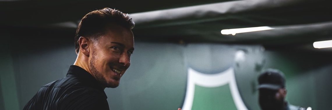 ra_sF2's profile banner image