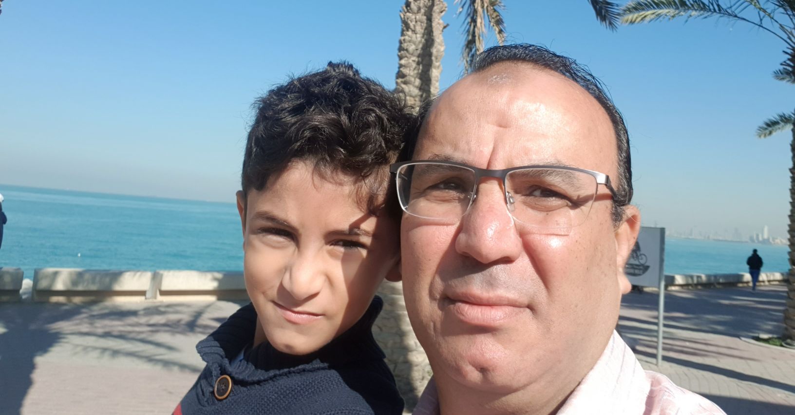 dr_hadi67's profile banner image