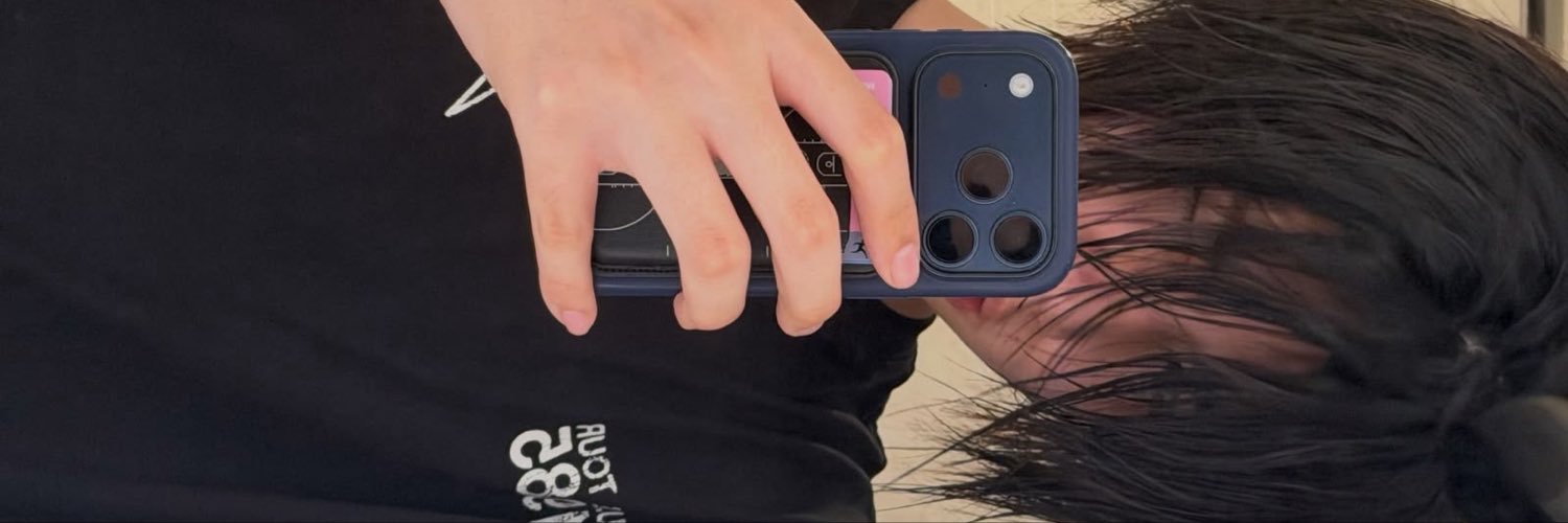 louiseltte's profile banner image