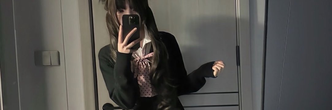 grace12ay3's profile banner image